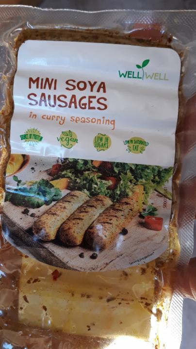 Fotografie - Mini Soya Sausages in curry seasoning Wellwell