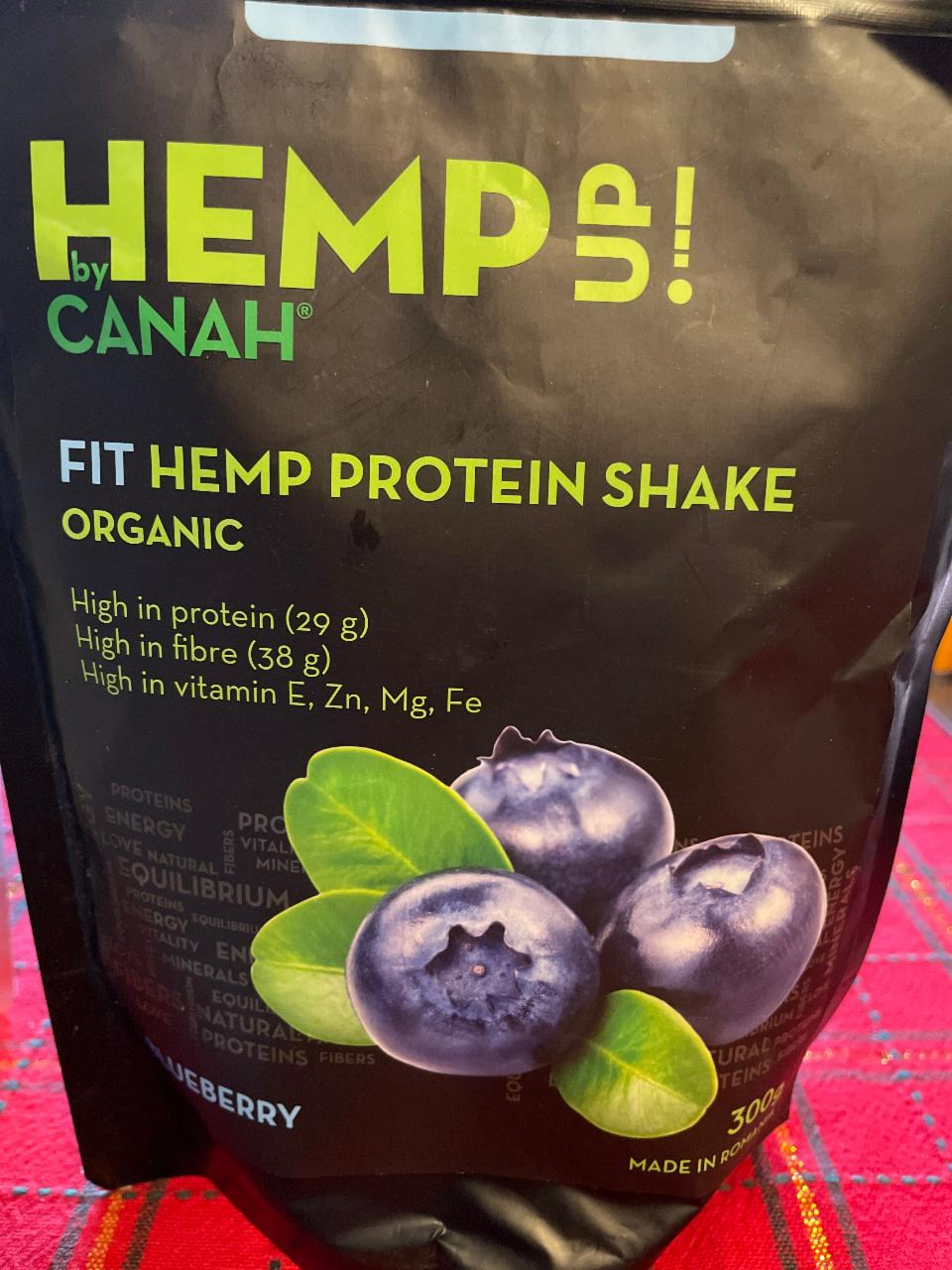 Fotografie - Organic Fit Hemp Protein Shake Blueberry Hemp Up! by Canah