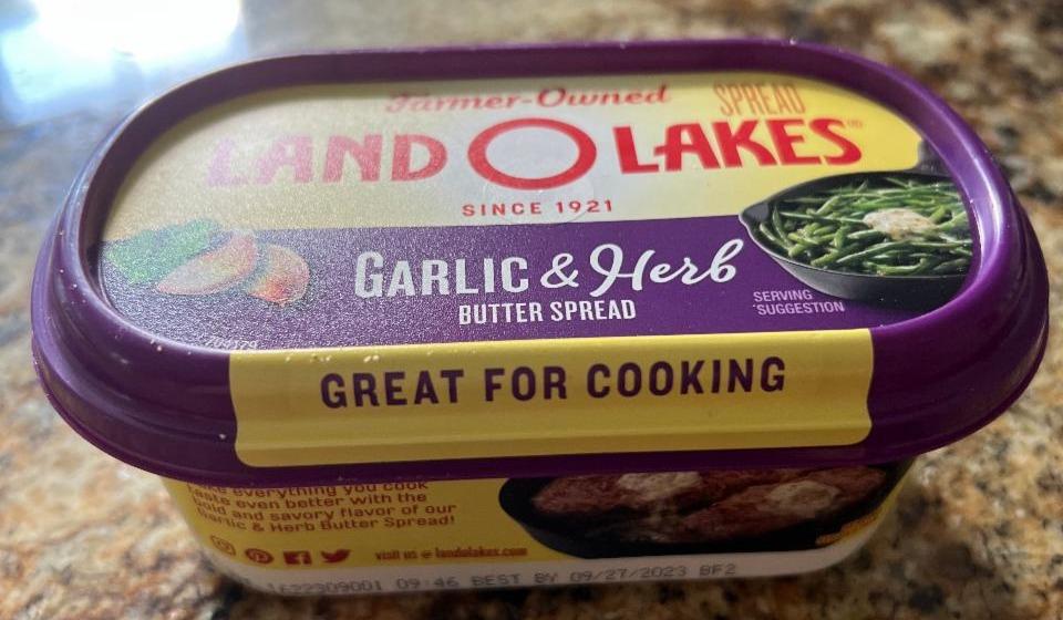 Fotografie - Garlic & Herb Butter Spread Land O Lakes