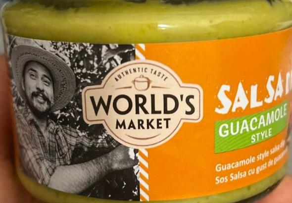 Fotografie - Salsa dip guacamole style World's market