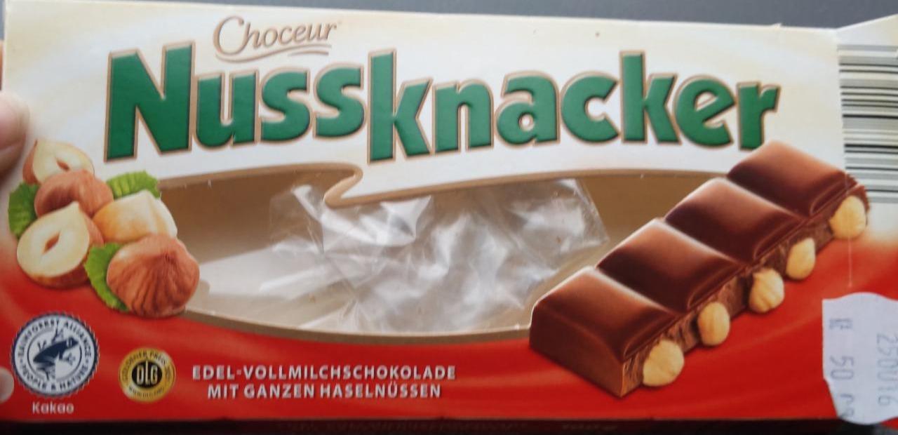 Fotografie - Nussknacker mléčná čokoláda s oříšky Choceur