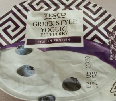 Fotografie - Greek style yogurt blueberry protein Tesco
