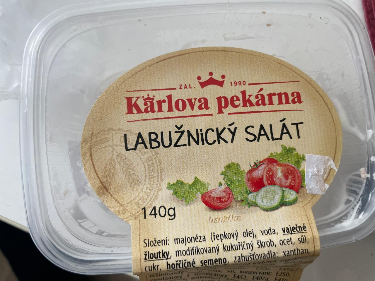 Fotografie - Labužnický salát Karlova pekárna