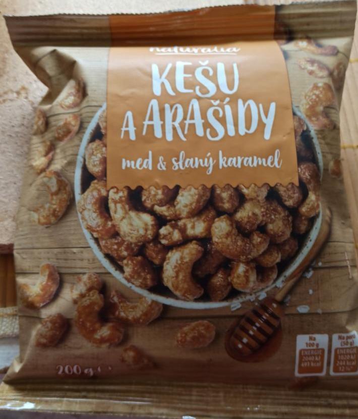 Fotografie - Kešu a Arašídy med & slaný karamel Naturalia