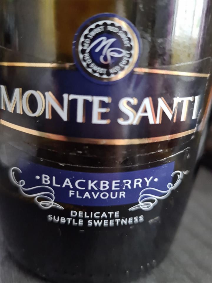 Fotografie - Blackberry flavour delicate subtle sweetness Monte Santi