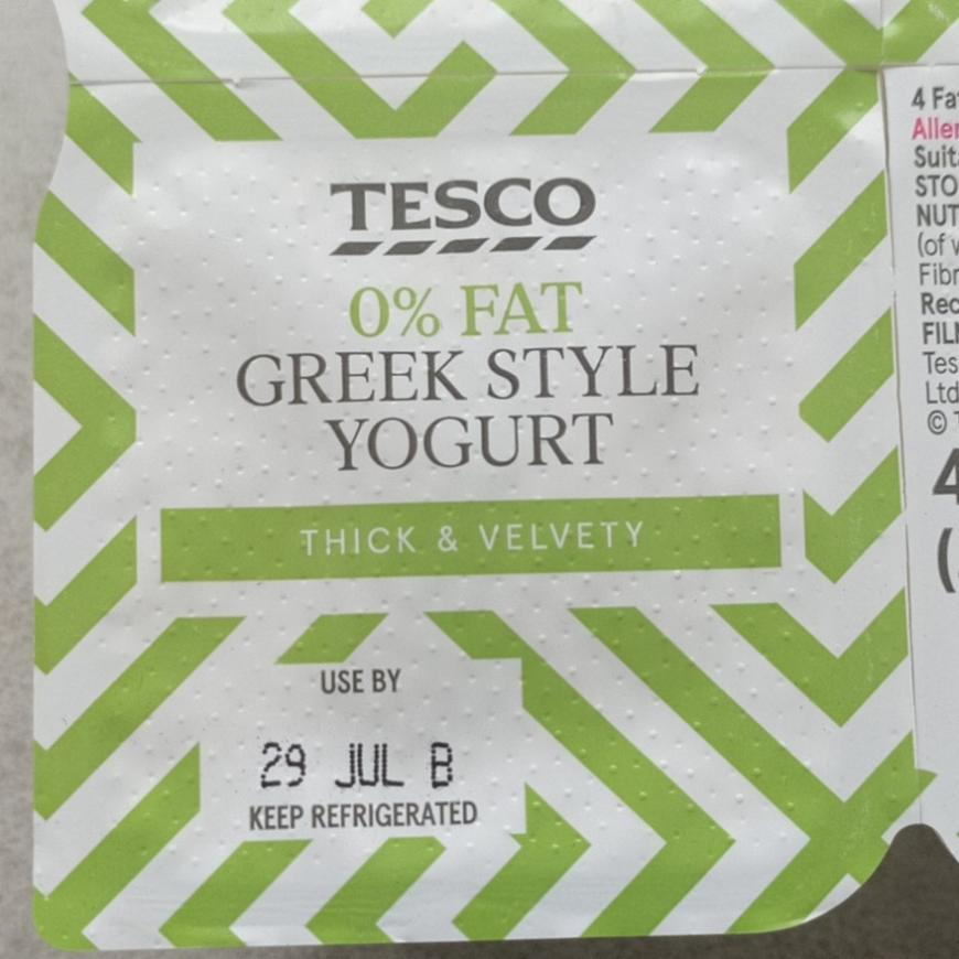 Fotografie - 0% fat Greek style yogurt Tesco