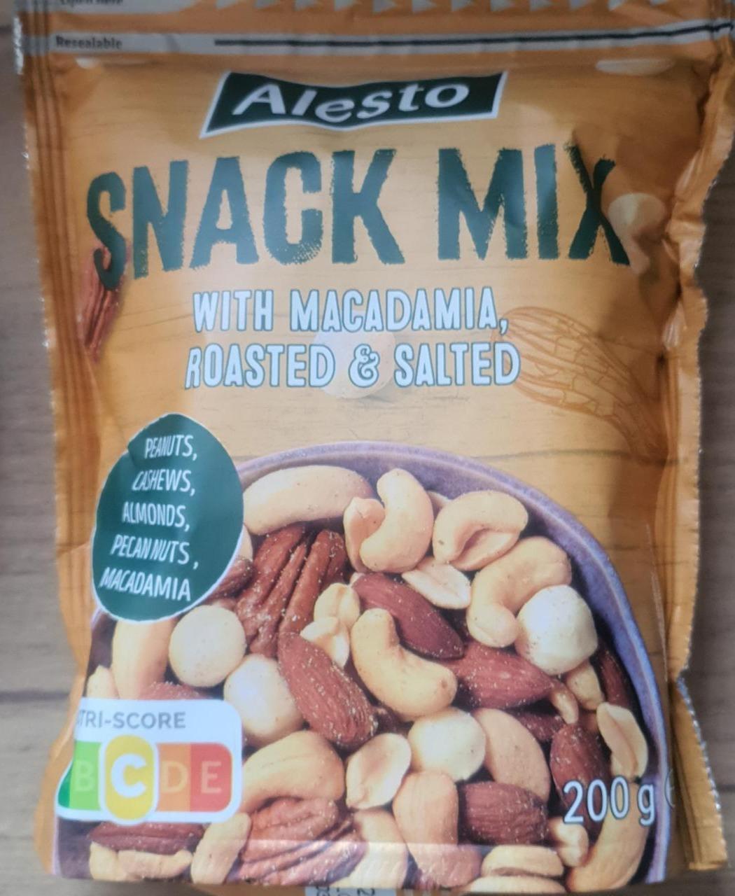 Fotografie - Snack Mix with Macadamia, Roasted & Salted Alesto