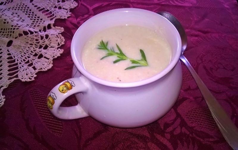 Blesková květákovo-mrkvová polévka s nivou