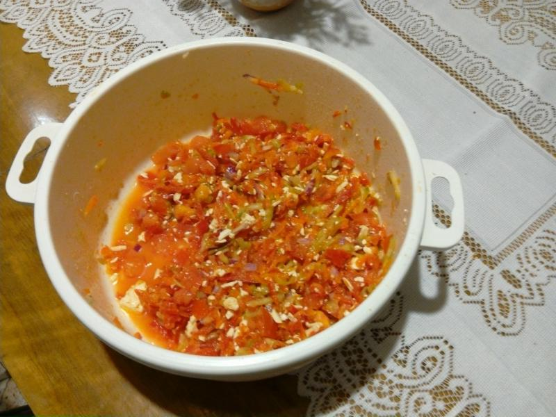 Balkánský paprikový salát