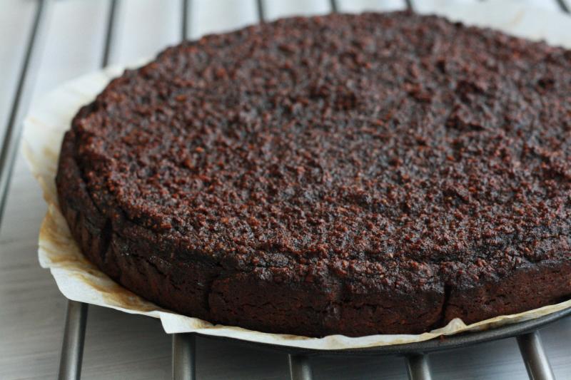 Čokoládový dort z červené řepy bez mouky