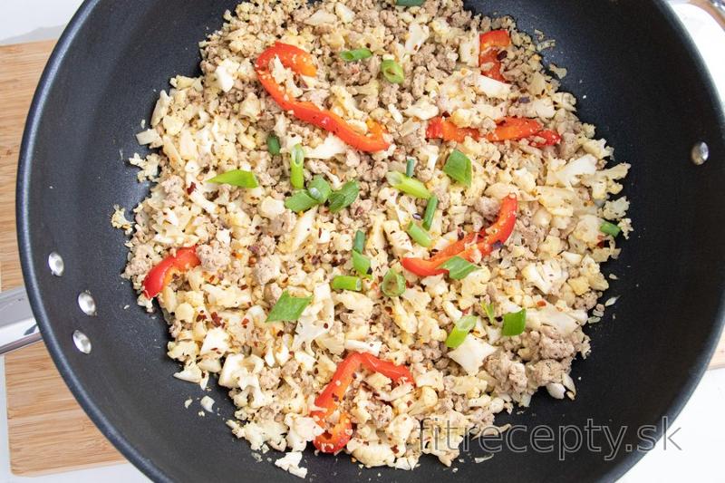 25minutové mleté maso s květákovou rýží