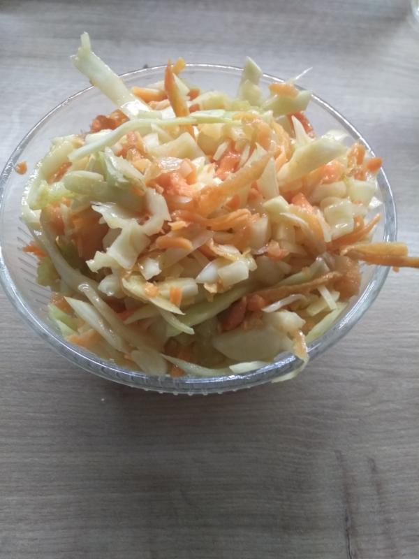 veganský salát Coleslaw